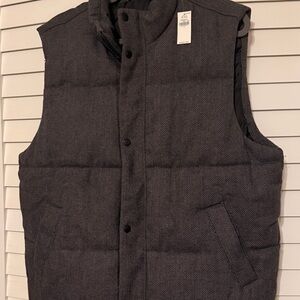 NWT old Navy Men's Gray Herringbone Puffer Vest